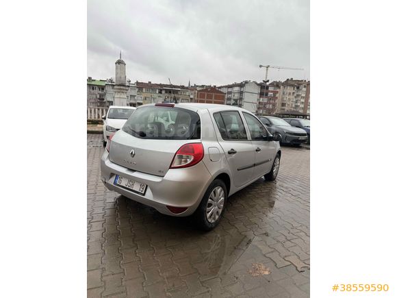 Sahibinden Renault Clio 1.5 dCi Authentique 2011 Model 
