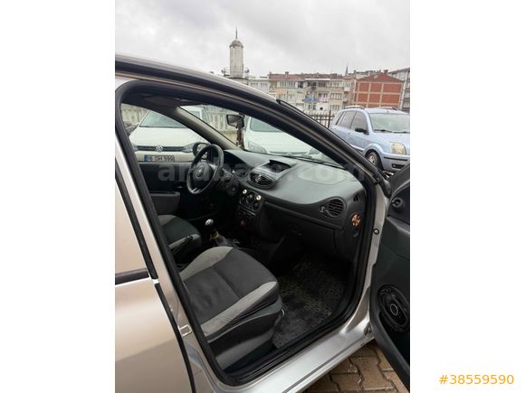 Sahibinden Renault Clio 1.5 dCi Authentique 2011 Model 