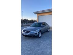 Sahibinden Volkswagen Passat 1.8 T Comfortline 2004 Model  390.000 km Gri