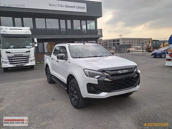 KOÇASLANLAR2'DEN ISUZU D-MAX 1.9 D V-CROSS 2025 4X4 PİCK UP