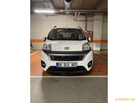 Sahibinden Fiat Fiorino Combi 1.3 Multijet 100. Yıl Özel Seri 2023 Model  19.500 km Beyaz