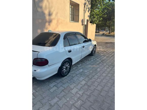 Sahibinden Hyundai Accent 1.5 GLS 1999 Model 