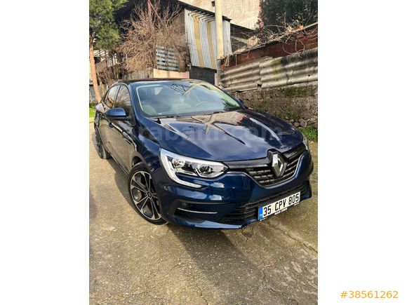 Sahibinden Renault Megane 1.3 TCe Touch 2025 Model Mavi (metalik)
