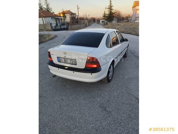 Sahibinden Opel Vectra 2.0 CD 1996 Model