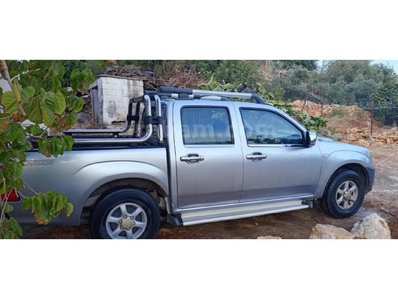 ISUZU D-MAX  2.5 4x2 2011 MODEL FULL BAKIM