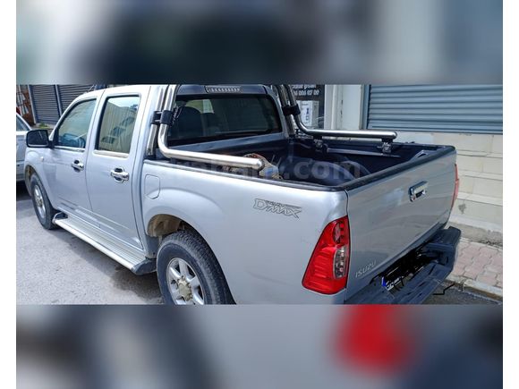 ISUZU D-MAX  2.5 4x2 2011 MODEL FULL BAKIM