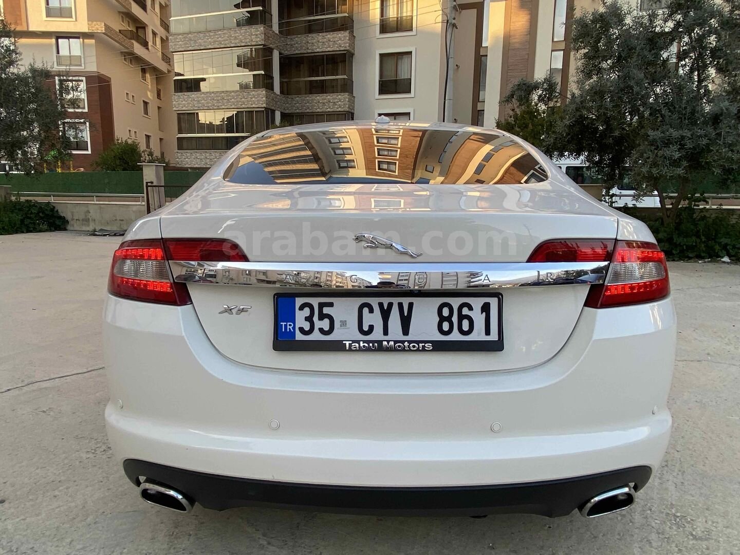 Sahibinden Jaguar XF 3.0 Premium Luxury 2008 Model İzmir 390.000 km Beyaz 6