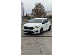 Sahibinden Dacia Sandero 1.0 T Comfort 2021 Model Diyarbakır 170.000 km Beyaz