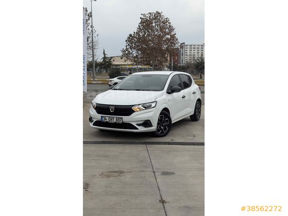 Sahibinden Dacia Sandero 1.0 T Comfort 2021 Model Diyarbakır 170.000 km Beyaz