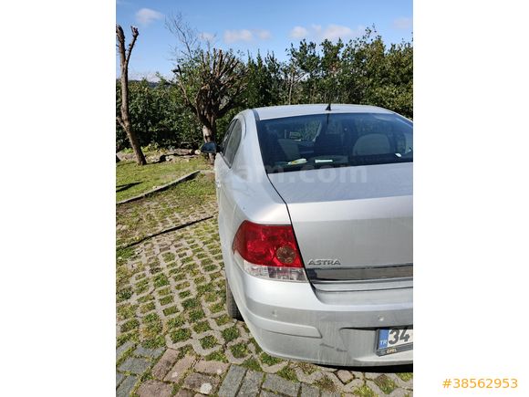 Sahibinden Opel Astra 1.6 Enjoy 111.Yıl 2012 Model İstanbul