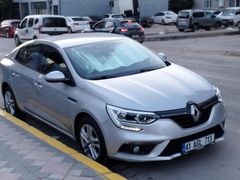 Sahibinden Renault Megane 1.3 Tce Joy 2020 Model  84.000 km manuel vites  Gri (titanyum) kitapçığı ve yedek anahtarı mevcut.
