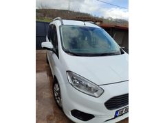 Sahibinden Ford Tourneo Courier 1.5 TDCi Journey Titanium 2019 Model