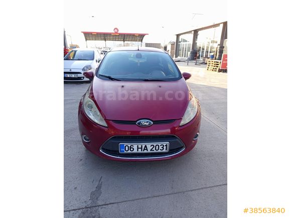 Ford Fiesta 1.4 Titanium 2011 Model  214.000 km