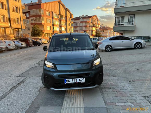 Sahibinden Fiat Doblo Combi 1.5 BlueHDi Premio 2025 Model 