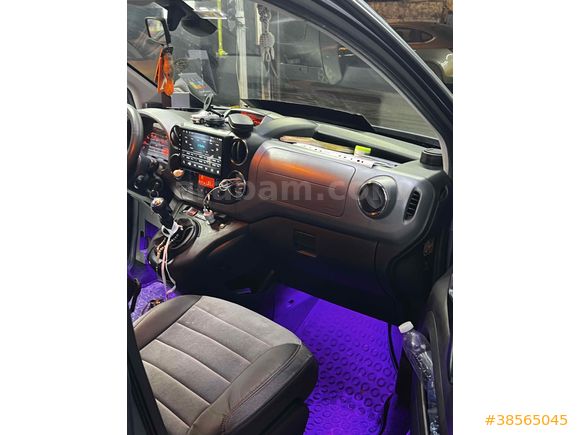 Sahibinden Citroen Berlingo 1.6 HDi Combi Silverline 2011 Model 
