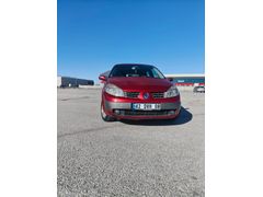 Sahibinden Renault Scenic 1.5 dCi Dynamique 2006 Model 