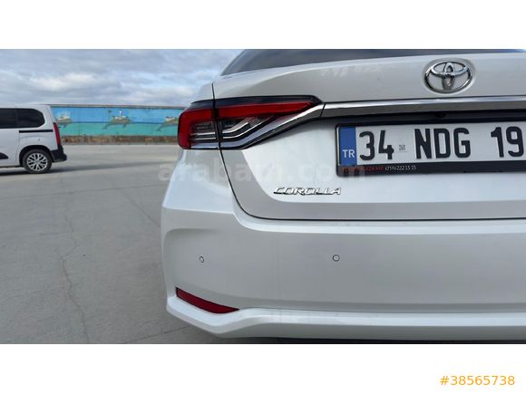 Sahibinden Toyota Corolla 1.5 Flame X-Pack 2025 Model
