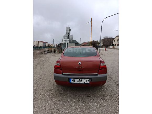 Sahibinden Renault Megane 1.6 Dynamique 2004 Model