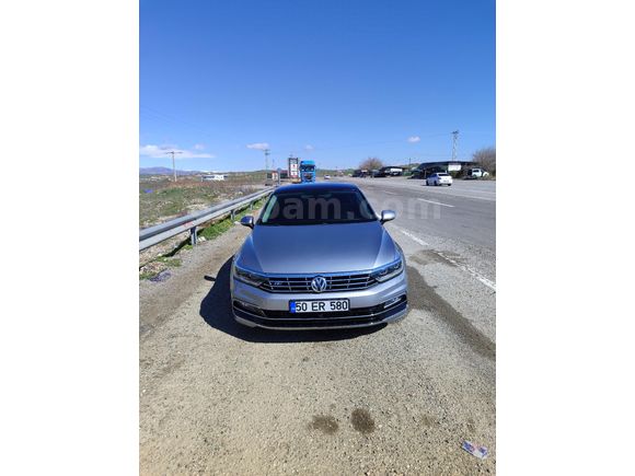 Sahibinden Volkswagen Passat 1.6 TDi BlueMotion R Line 2018 Model tramersiz hatasız