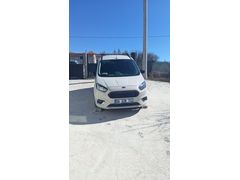Sahibinden Ford Tourneo Courier 1.5 TDCi Titanium Plus 2023 Model Kırşehir 20.000 km Beyaz