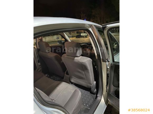 Sahibinden Renault Megane 1.4 Authentique 2004 Model 