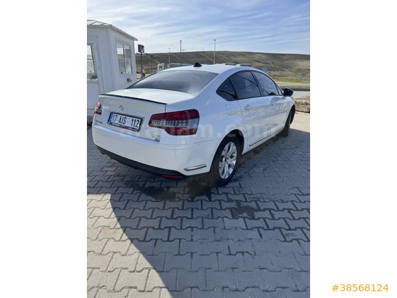 Sahibinden Citroen C5 1.6 e-HDi Dynamique 2011 Model  236000 km sedefli beyaz renk muayene sıfır 
