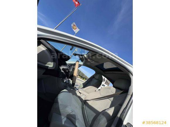 Sahibinden Citroen C5 1.6 e-HDi Dynamique 2011 Model  236000 km sedefli beyaz renk muayene sıfır 