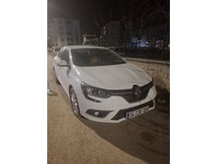 Sahibinden Renault Megane 1.5 Blue DCI Touch 2020 Model