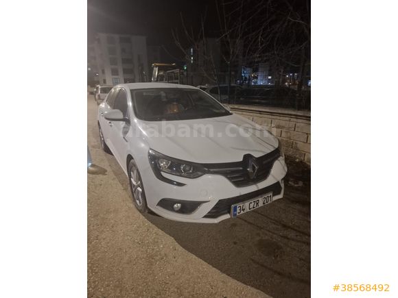 Sahibinden Renault Megane 1.5 Blue DCI Touch 2020 Model