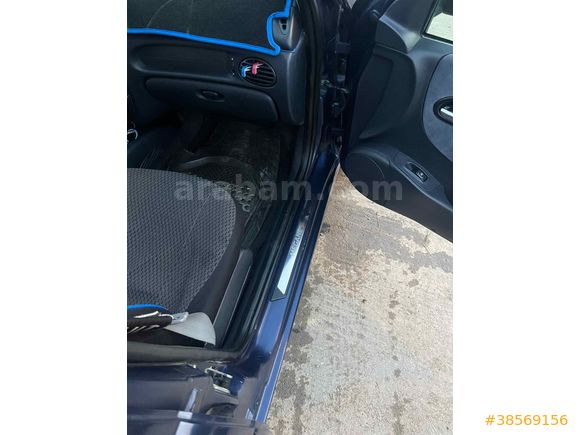 Sahibinden Renault Megane 1.6 Expression 2002 Model 