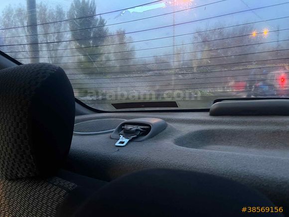 Sahibinden Renault Megane 1.6 Expression 2002 Model 