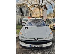 Sahibinden Peugeot 206 1.4 HDi X-line 2003 Model 