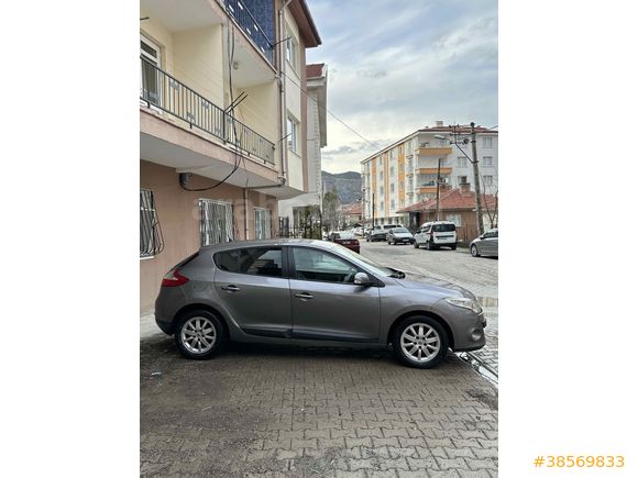 Sahibinden Renault Megane 1.5 dCi Expression 2009 Model 