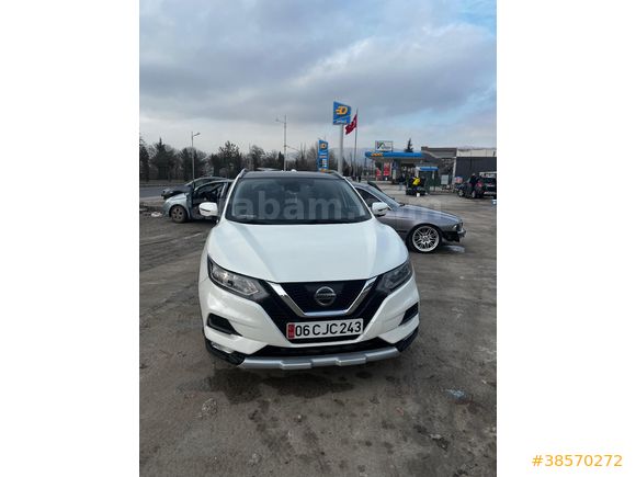 Sahibinden Nissan Qashqai 1.6 dCi Sky Pack 2017 Model