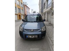 Sahibinden Peugeot Partner 1.6 HDI Adventure 2011 Model