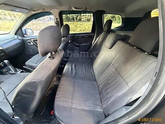 DUSTER 1.5 DCI 4X2 LAUREATE DEĞİŞENSİZ TEMİZ EMSALSİZ