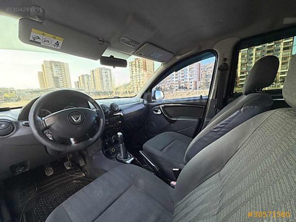 DUSTER 1.5 DCI 4X2 LAUREATE DEĞİŞENSİZ TEMİZ EMSALSİZ