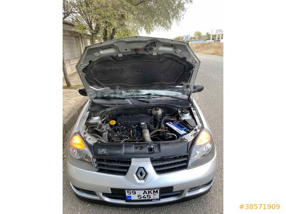 Sahibinden Renault Clio 1.5 dCi Alize 2007 Model  272.000 km Gri
