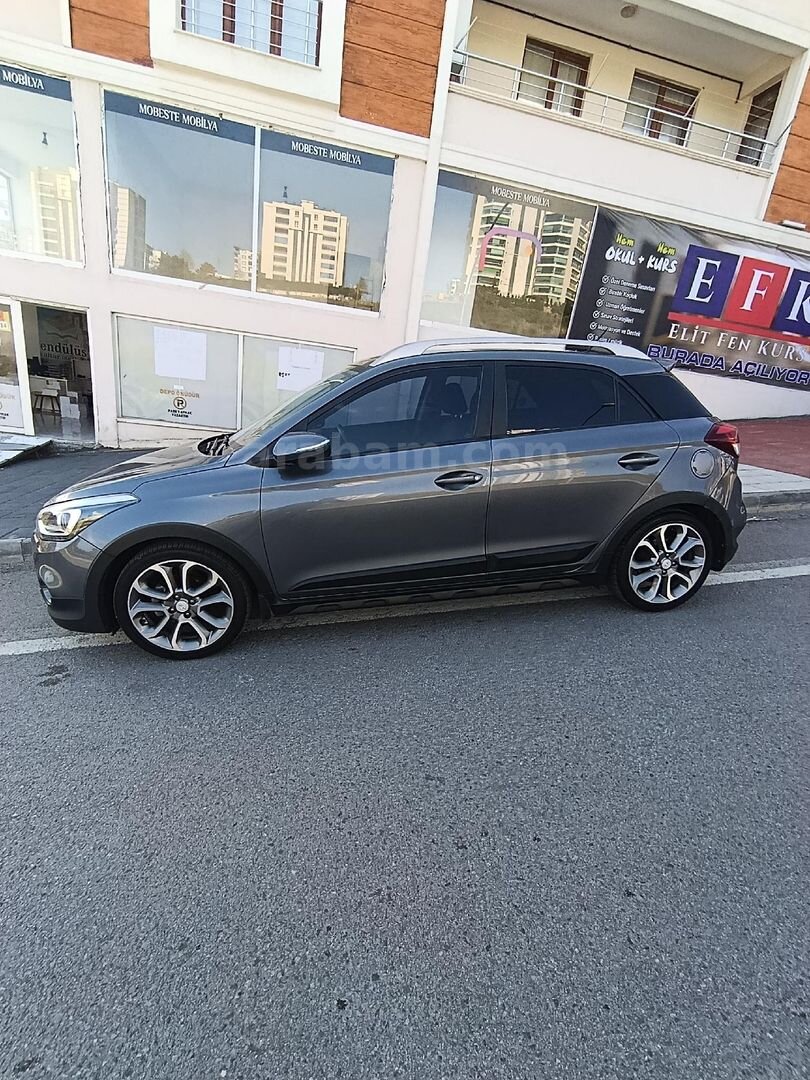 Sahibinden Hyundai i20 Active 1.4 MPi Elite 2018 Model Samsun 132.000 km Gri 4