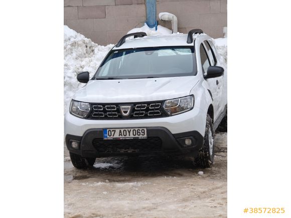 Sahibinden Dacia Duster 1.5 BlueDCI Comfort 2021  çıkışlı BİNEK ARAÇLA TAKAS OLUR