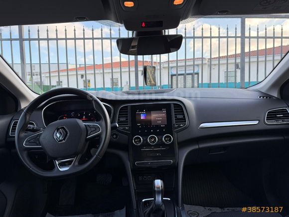 Sahibinden Renault Megane 1.5 Blue DCI Icon 2022 Model