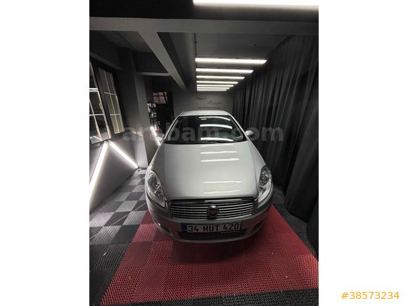 Sahibinden Fiat Linea 1.6 Multijet Active Plus 2011 Model  229.000 km Gri (Gümüş)