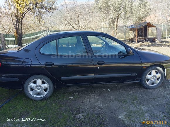 Sahibinden Renault Megane 1.6 RXT 2000 Model
