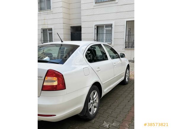 Sahibinden Türkiyede tek 41 bin km Octavia 1.6 TDI 