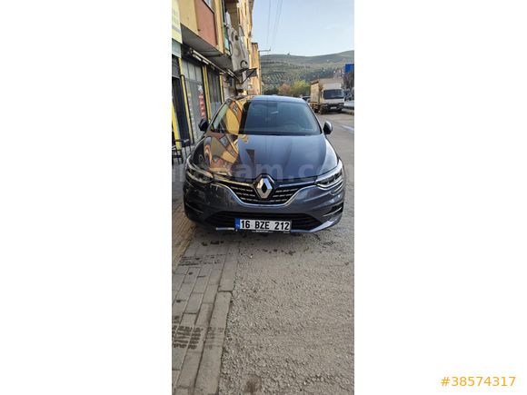 SON FİYAT Renault Megane 1.3 TCe Icon ARALIK 2025 Model    Gri (titanyum)