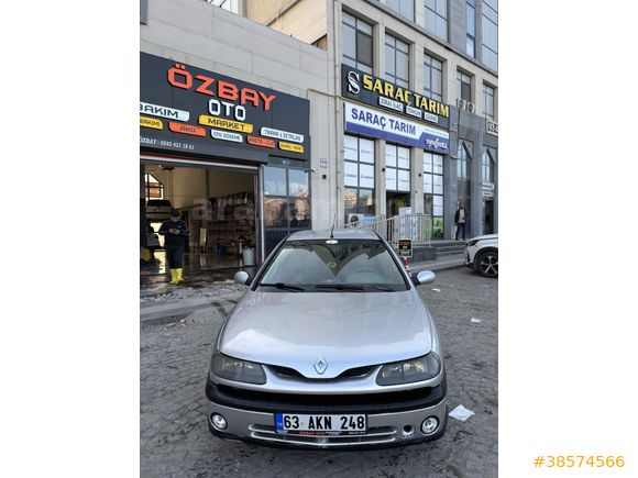 Sahibinden Renault Laguna 2.0 RXT 2000 Model 