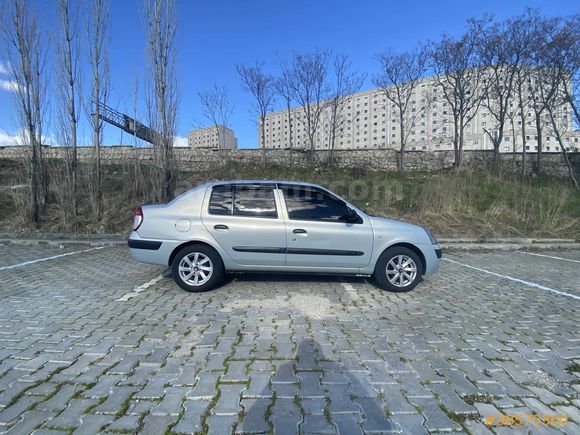 Sahibinden Renault Clio 1.4 Authentique 2005 Model 