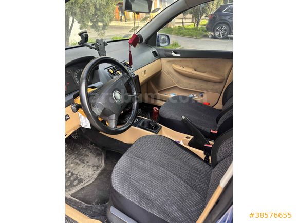 Sahibinden Skoda Fabia 1.4 Elegance 2001 Model 