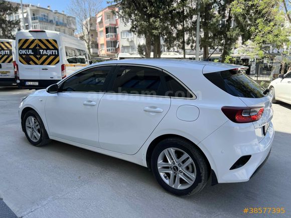 Sahibinden Kia Ceed 1.4 Cool 2020 TİCARİ TAKASA AÇIK 