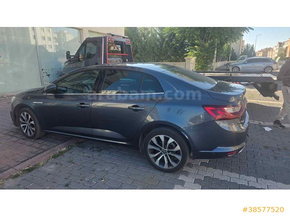 Sahibinden Renault Megane 1.5 Blue DCI Icon 2021 Model 